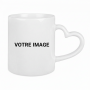 Tasse avec poignée en cœur à personnaliser